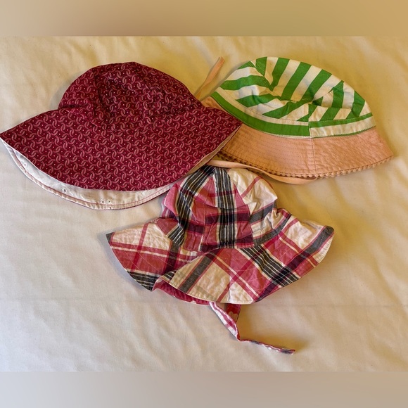 Pottery Barn Kids Other - Baby sun hats 
Size 0-12 months
